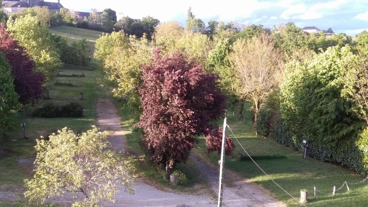 A L'Etape De La Ferme Panzió Noailles  Kültér fotó